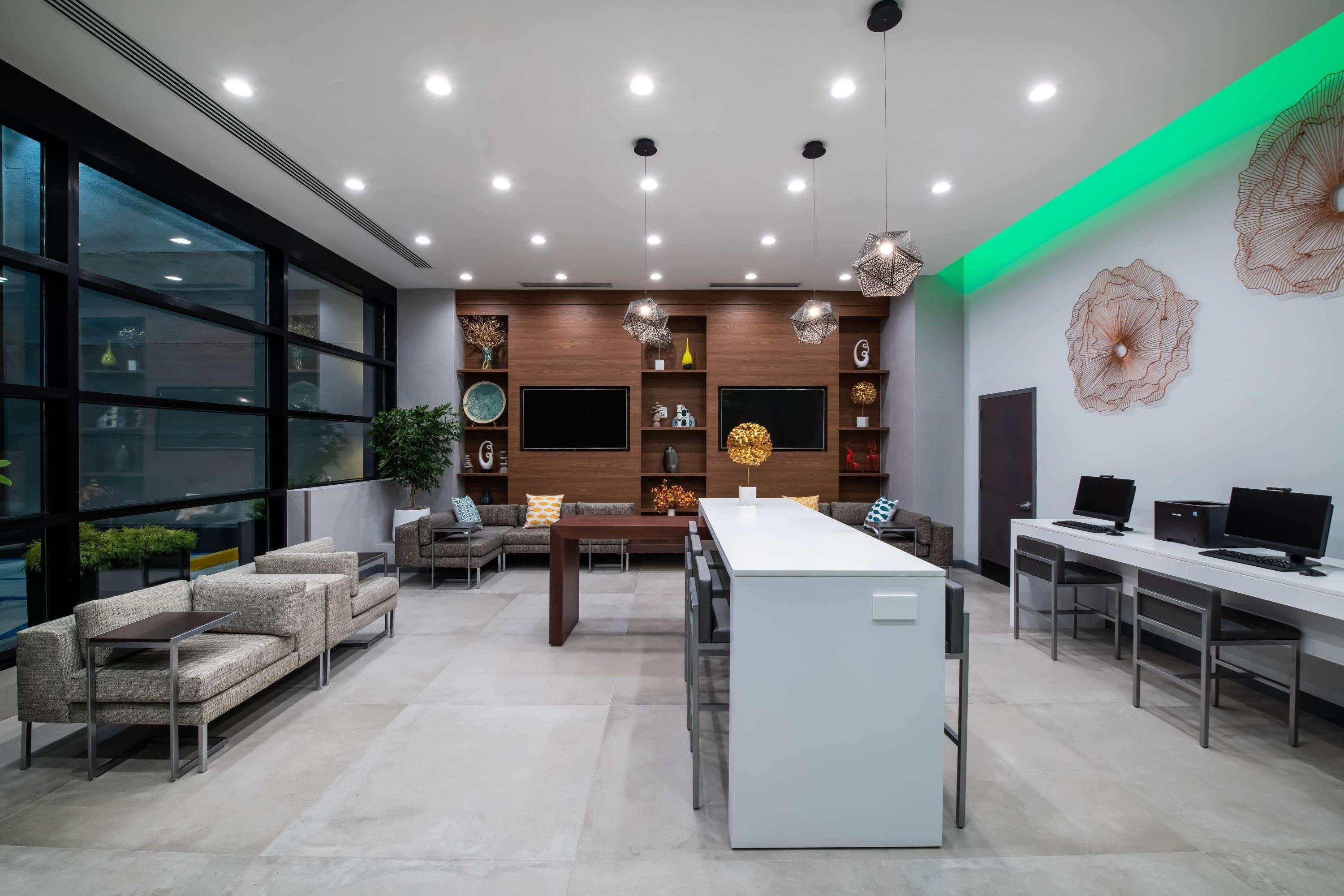 Wingate By Wyndham Long Island City Hotel 3*
